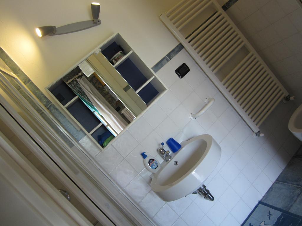 Poggio Delle Rondini Bed & Breakfast Bagnone Dış mekan fotoğraf